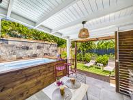 1.Guadeloupe Sainte-Rose- location villa 2 personnes-piscine